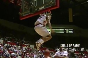 別說球風還挺好看??年輕時期的泰倫盧是怎么打球的？